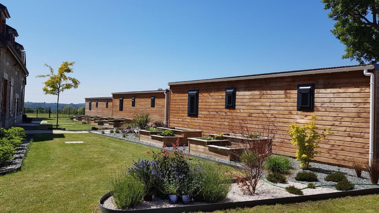 Ferme Du Chateau Monampteuil Luaran gambar