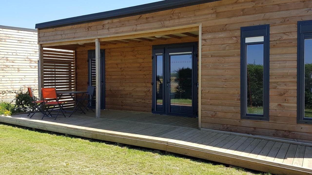 Ferme Du Chateau Monampteuil Luaran gambar